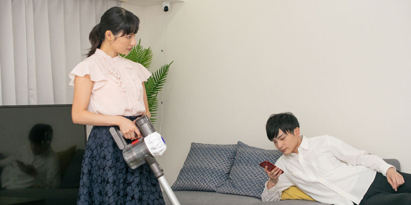 Twitterのトレンドにあった「#世界一役に立たない旦那の行動」が面白いのでコメントするだけの記事。